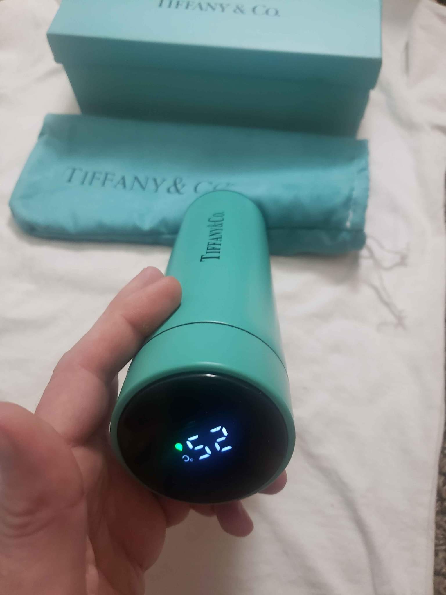 Tiffany & Co. 500ml Hot/Cold Smart Vacuum Thermos - Drinkware 