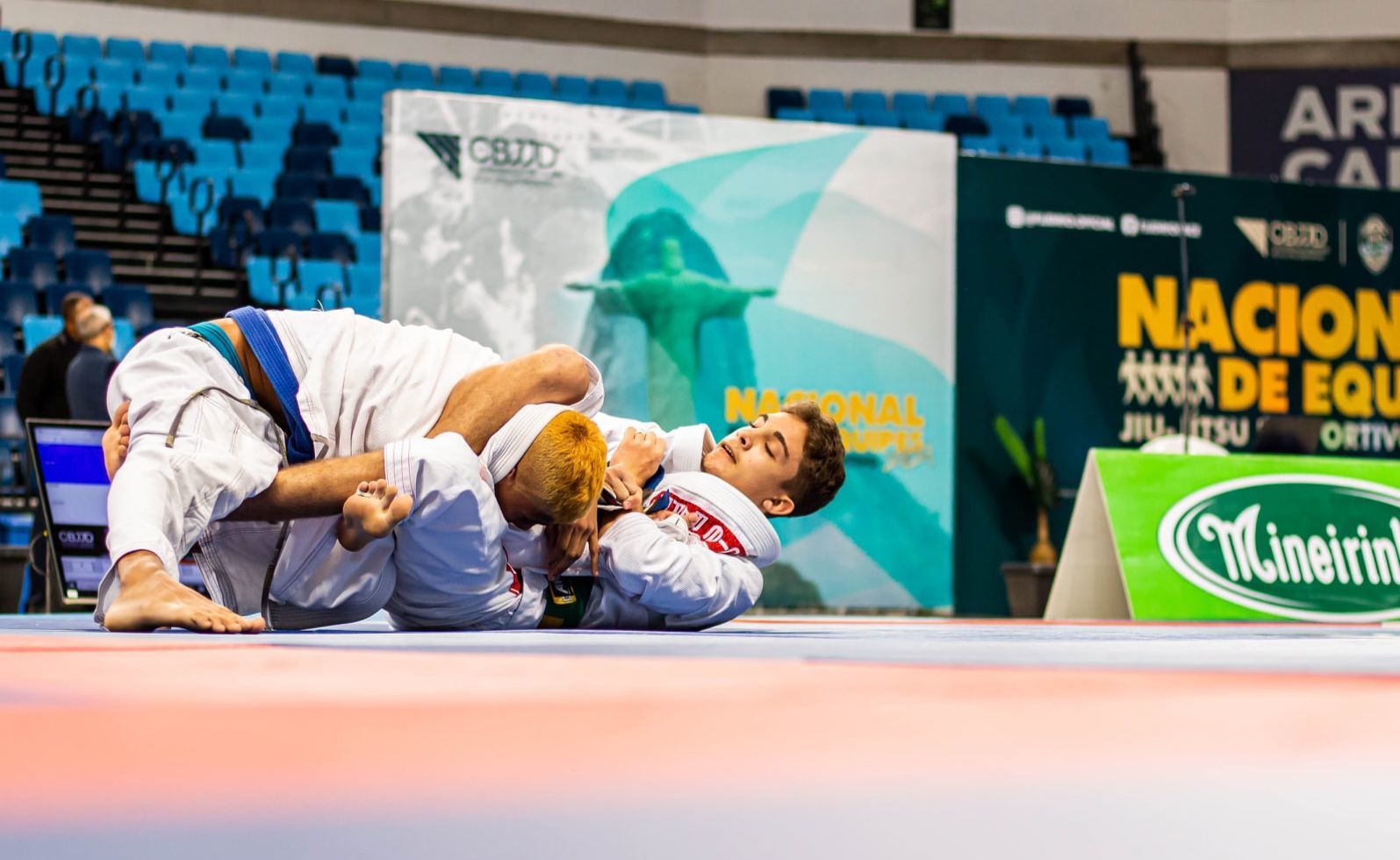 FJJD - Nacional de Equipes da CBJJD: Almeida JJ (SP) e Ares BJJ/Gavazza ...