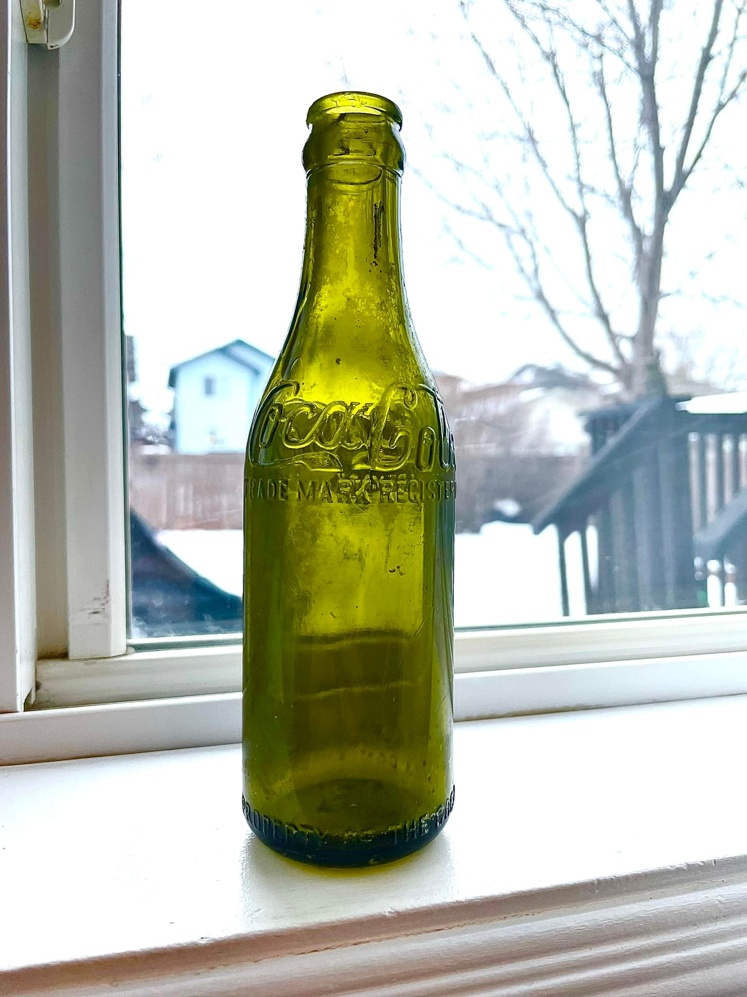 1900-1916 Coca Cola bottle in very rare olive green glass 