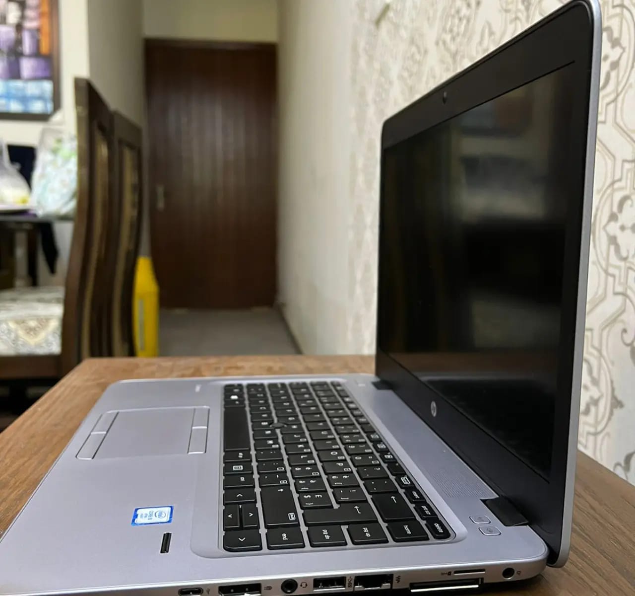 HP EliteBook 840 G3 Core i5 Laptop ($250 USD) Extreme Neat As New