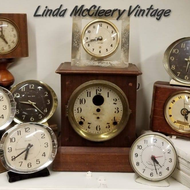 I said a fond good-bye to Vinny Vintage yesterday...he's gone on to a ...