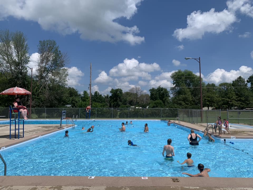 The sun is out and... - City of Grand Junction Municipal Pool | Facebook