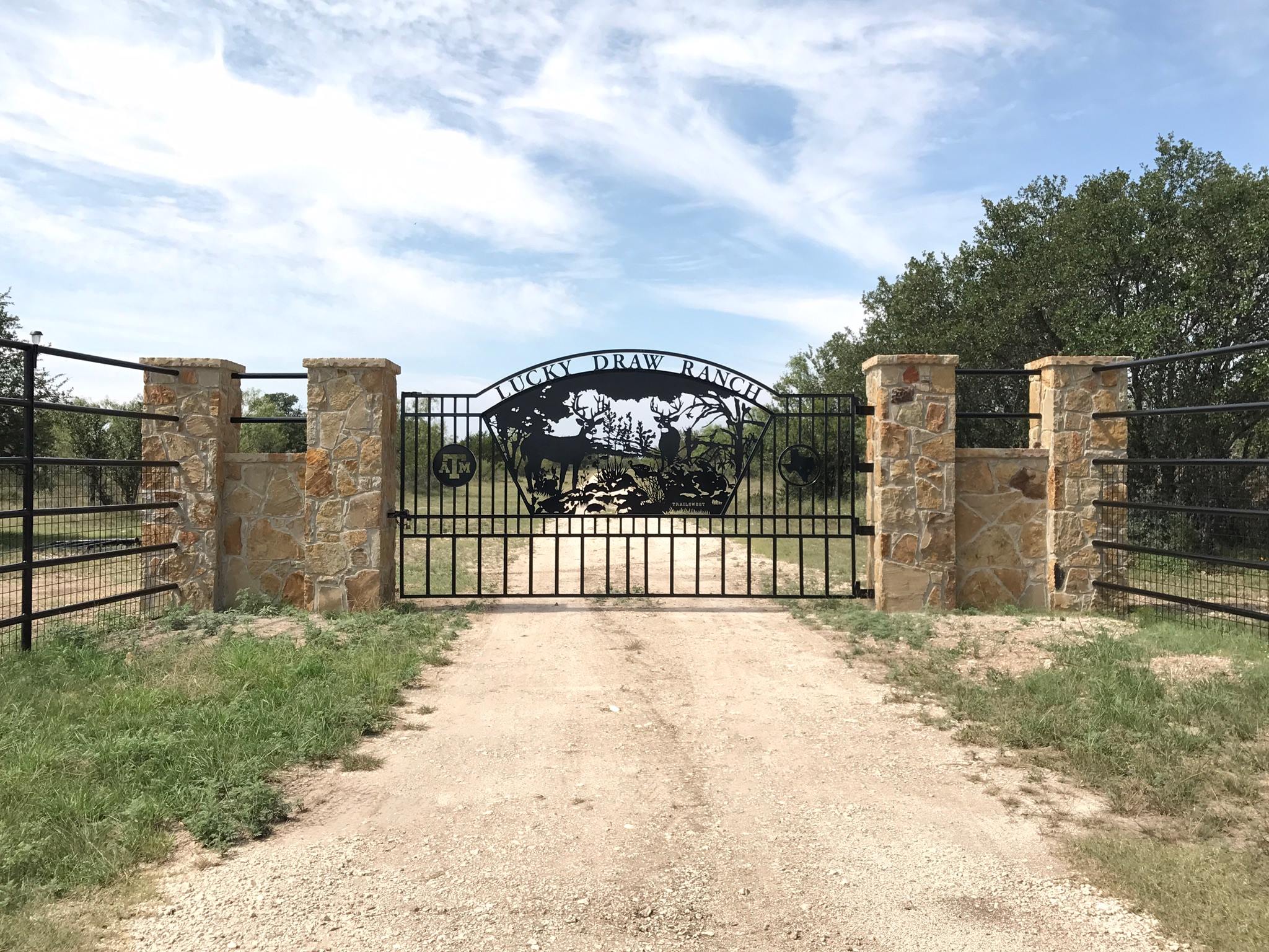 Lucky Draw Ranch | Menard TX