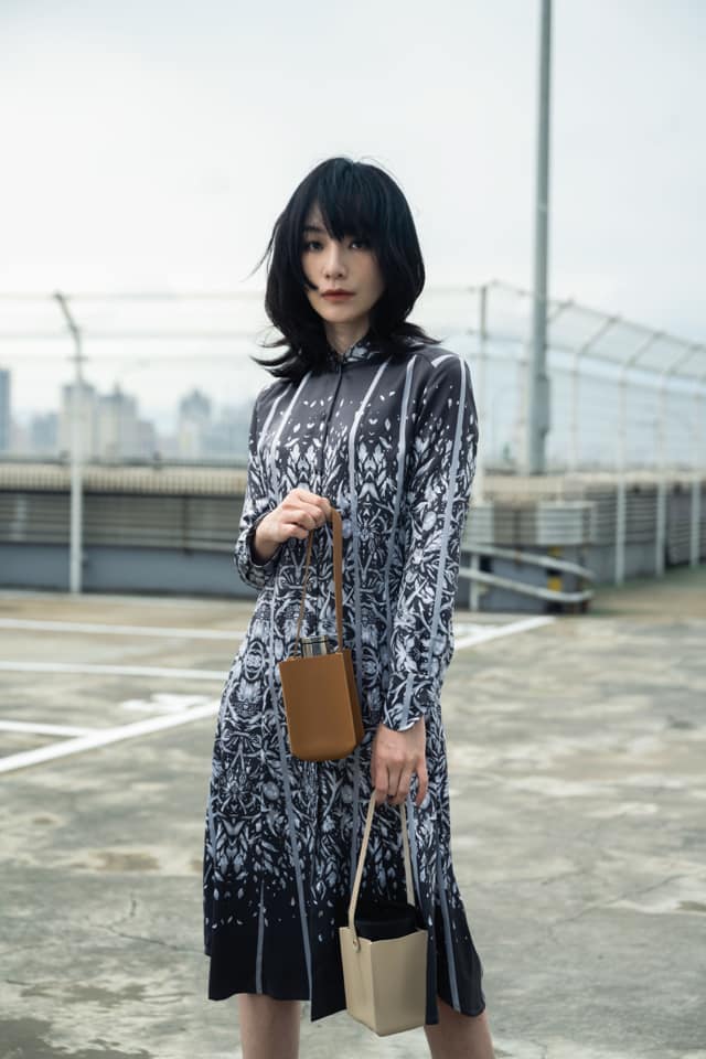陽靚 - 陽靚 added a new photo.