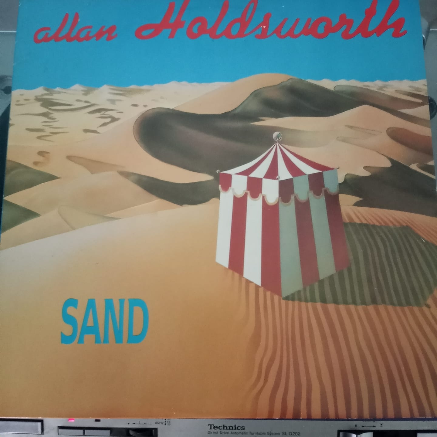 Allan Holdsworth's song Pud Wud from album Sand