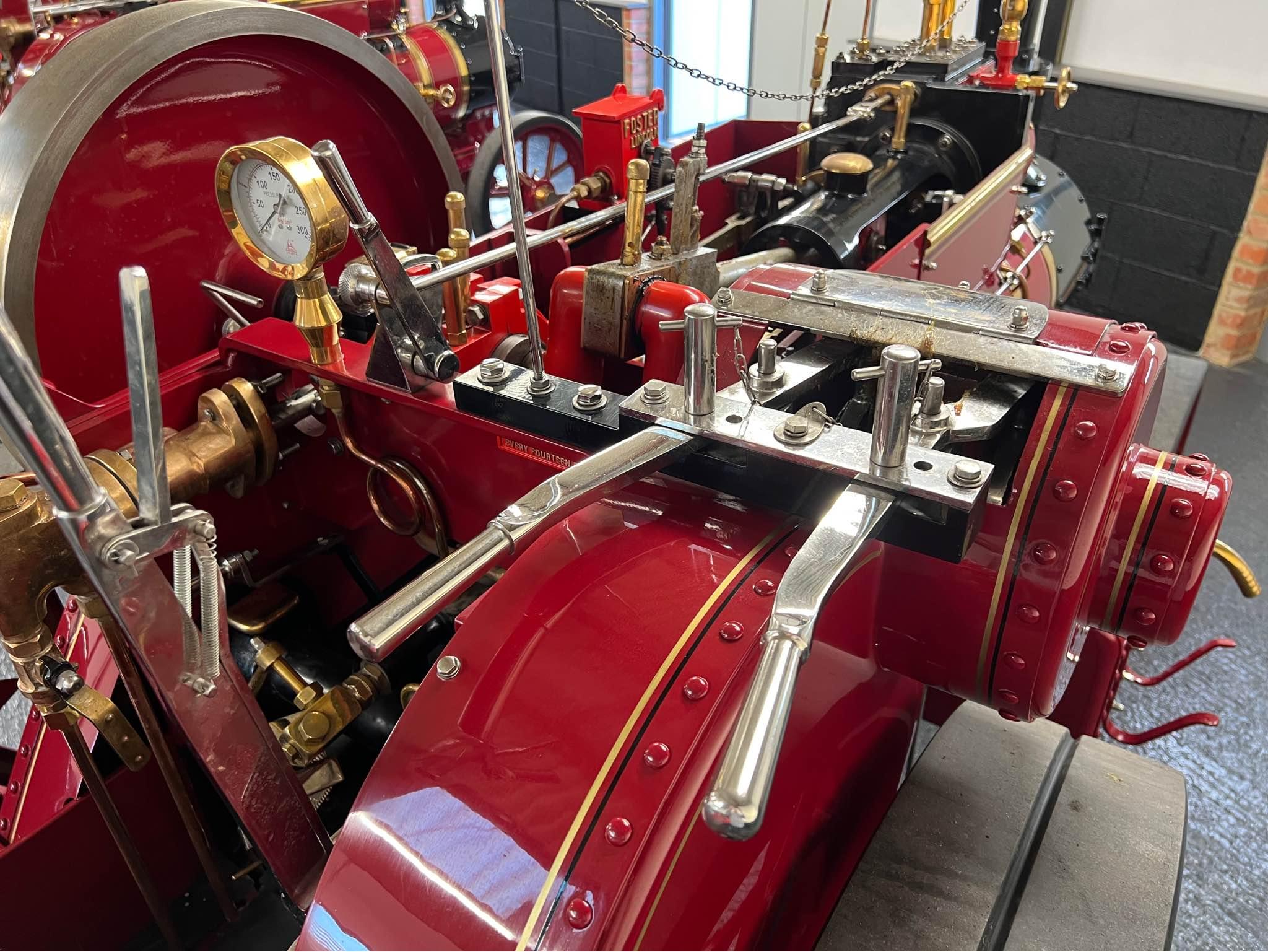 BRAND NEW 9” SCALE TASKER STEAM TRACTION ENGINE - Car Engines & Engine ...