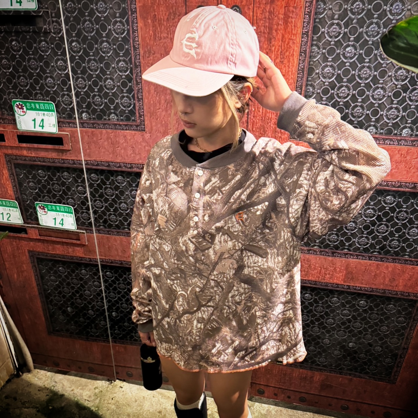 EVISEN SKATEBOARDS] •ONE-UP 6 PANEL -カーブしたブリムの6パネル 