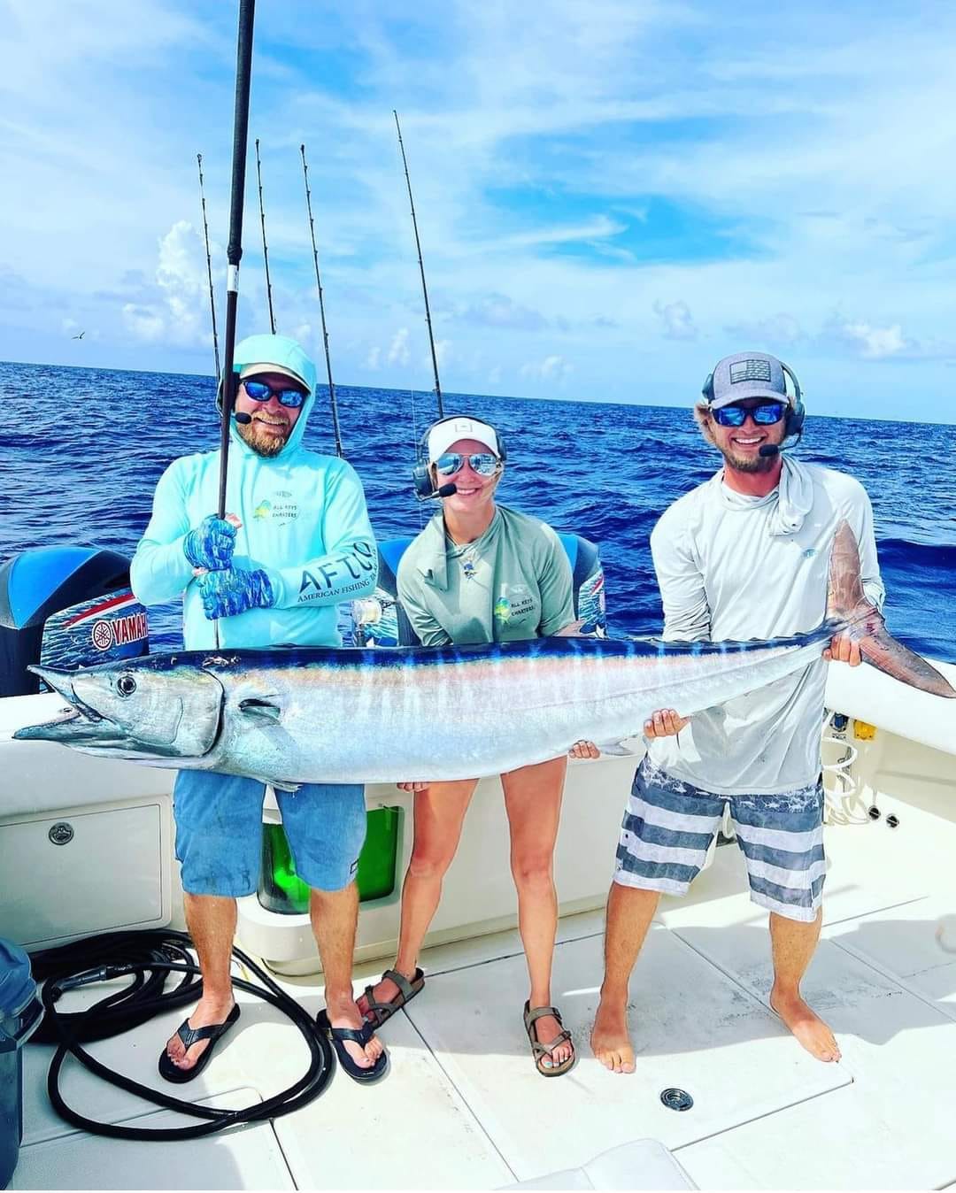 chubby whale fishing pole 6th Sense PD16 Pressure Crank Matte Natural A gentle giant Sitka whales bubble-net feeding -