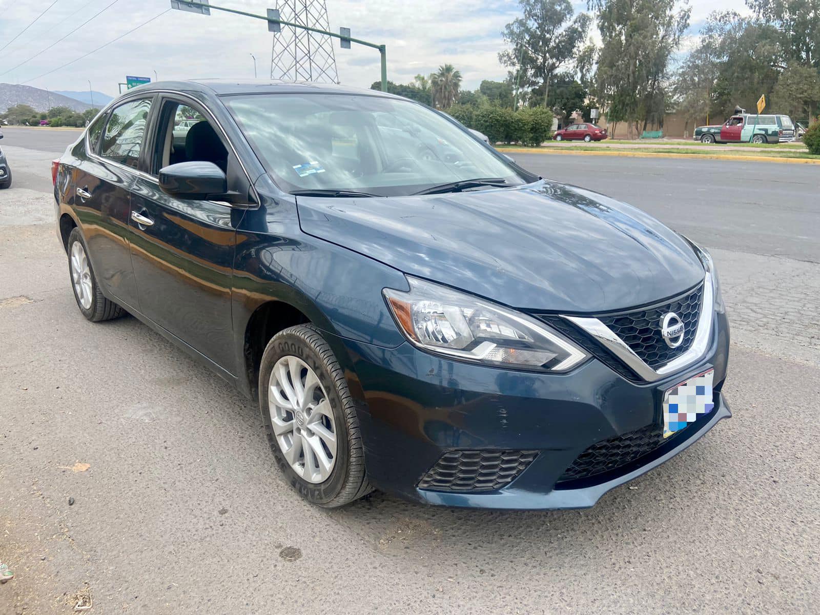 🔥 NISSAN SENTRA SENSE 2017 🔥 ⭕️... - Seminuevos Impecables | Facebook