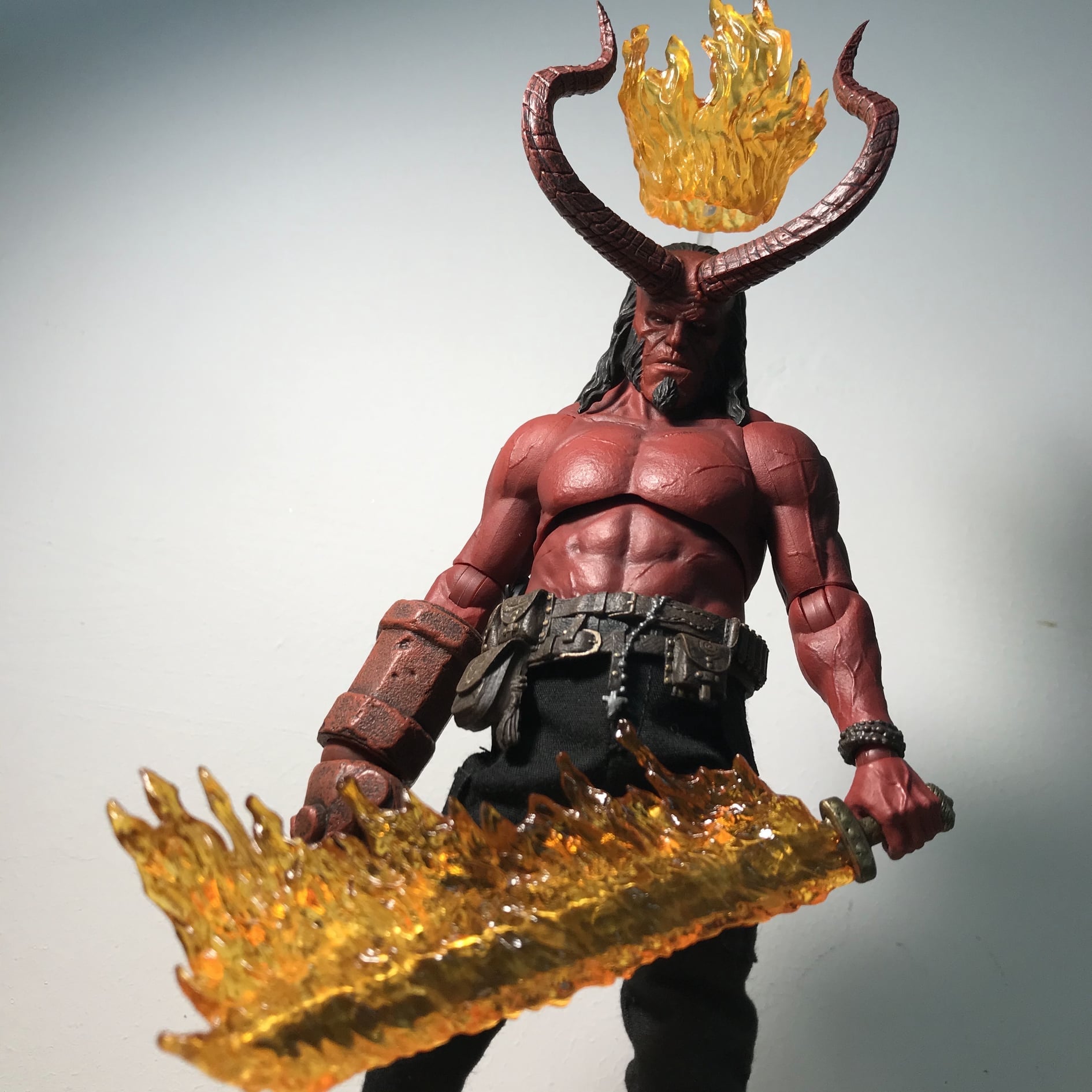 Mezco Toyz 'Hellboy' (2019) One:12 Collective (Anung un Rama) PX