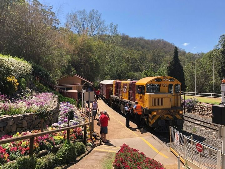 Spring Bluff Railway Station | Spring Bluff QLD