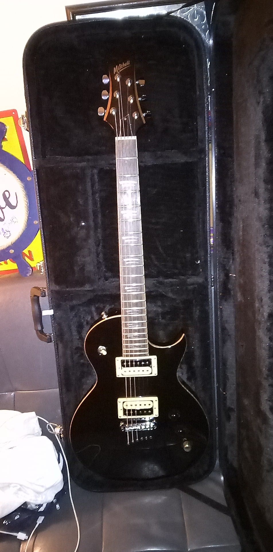 Flame black Mitchell MS450 guitar review