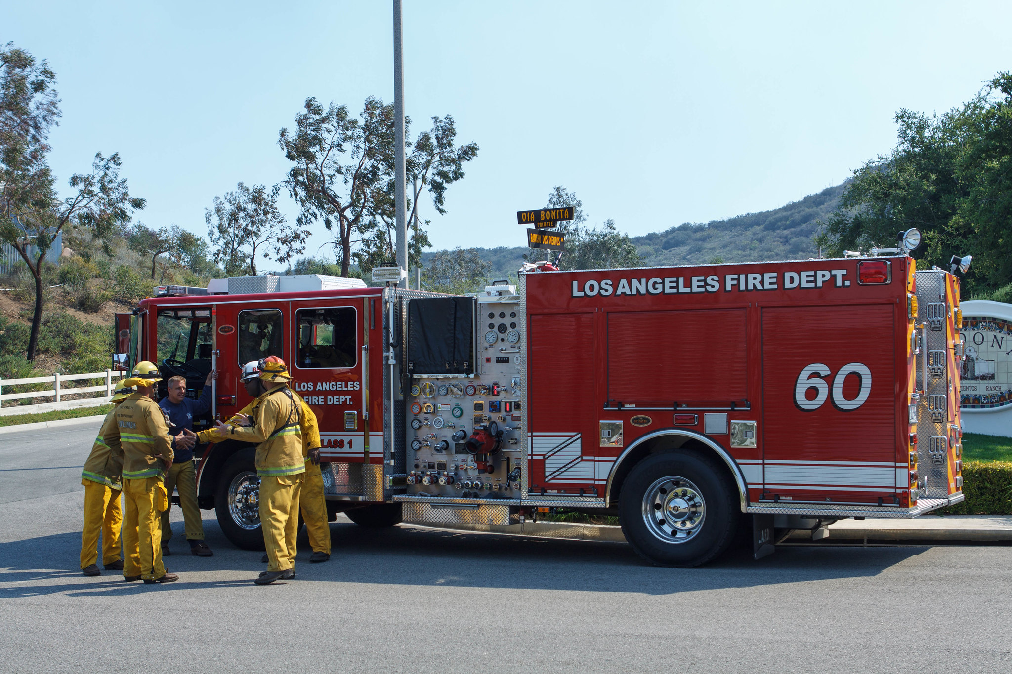 Fire Heroic LLC - Los Angeles Fire Department Engine 60 A... | Facebook