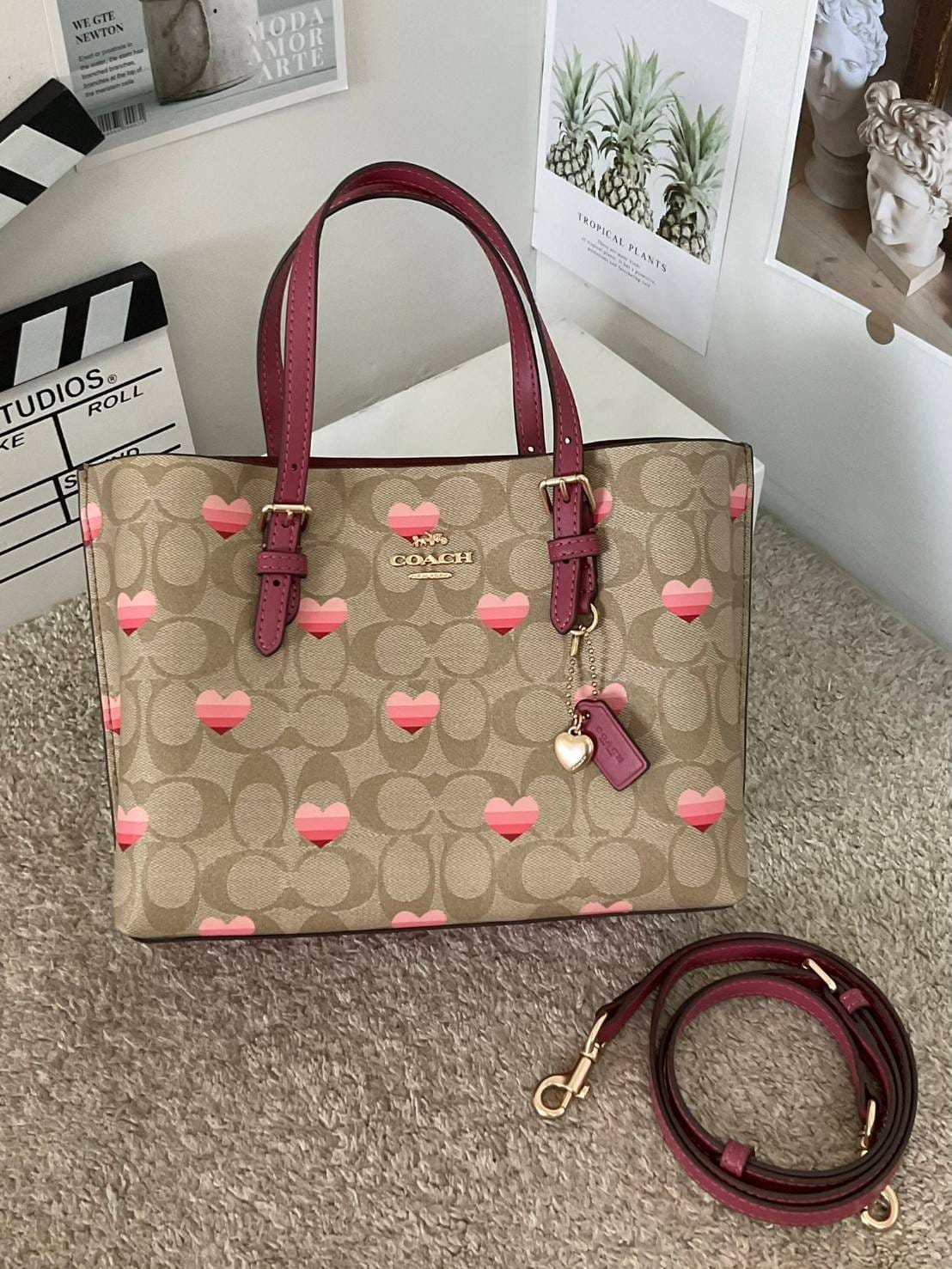 2590 (ของแท้) จัดส่งฟรี 🍓 NEW... - Like accecsory 888