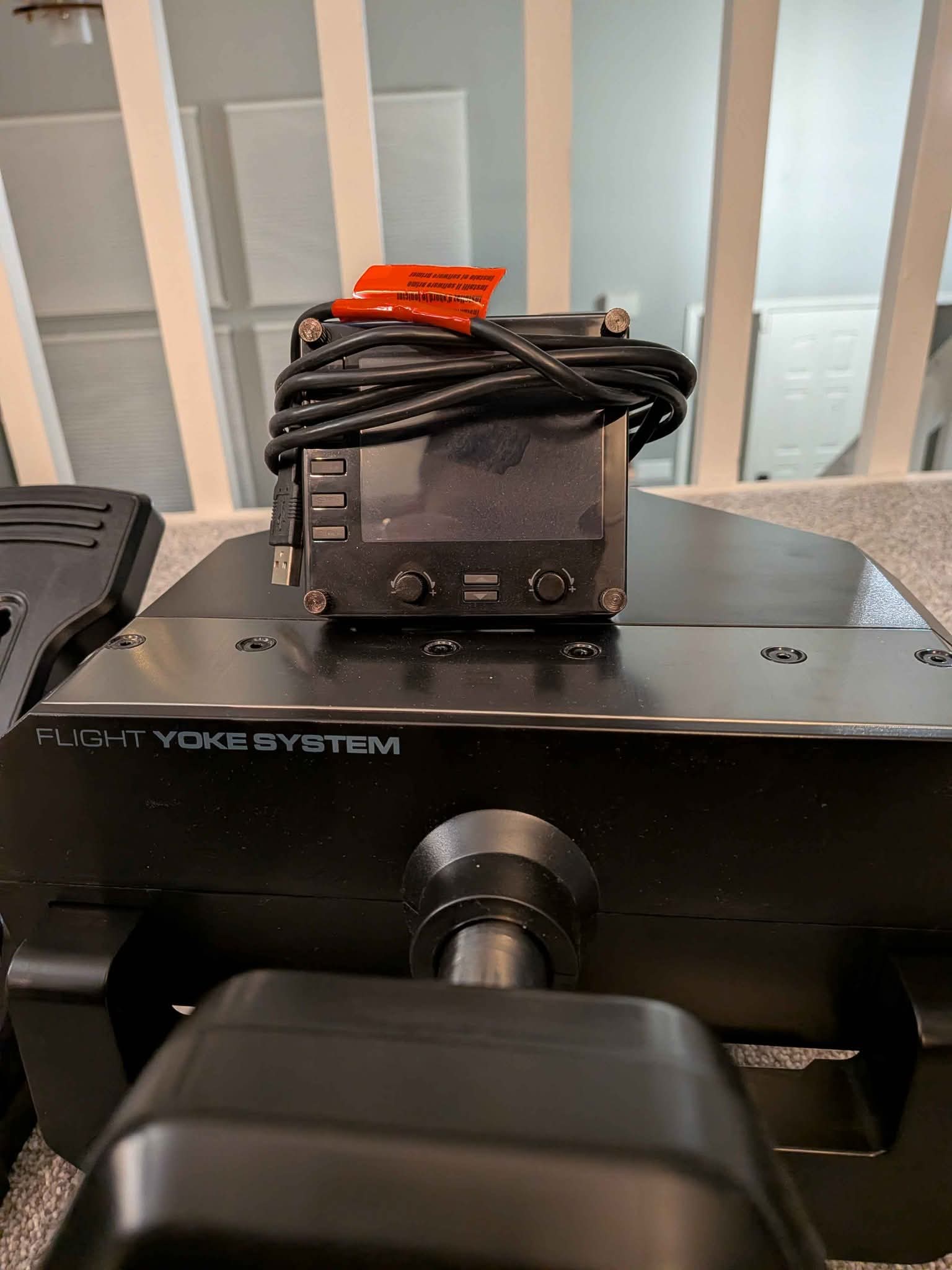 Logitech G Flight Sim Bundle: Yoke System + Rudder Pedals + Instrument ...