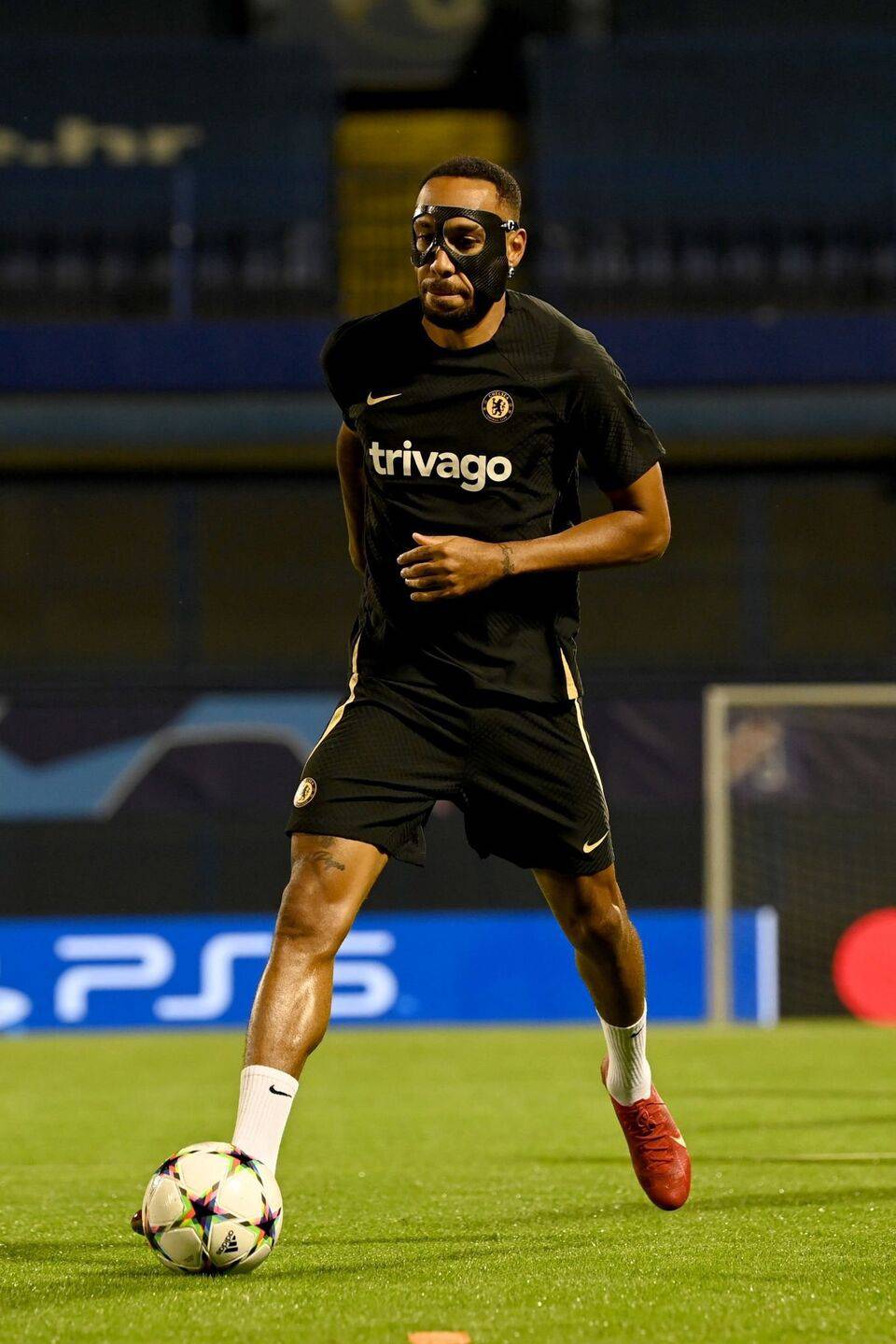 🎭 The masked man! 💙 - Chelsea FC fans page | Facebook