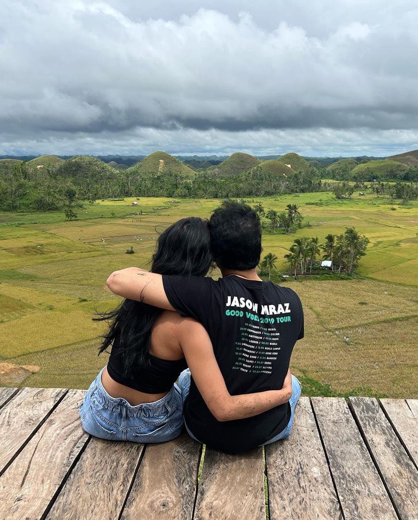 LatestChika.com - Love is in the air! 💞 LOOK: Miss Universe Philippines ...