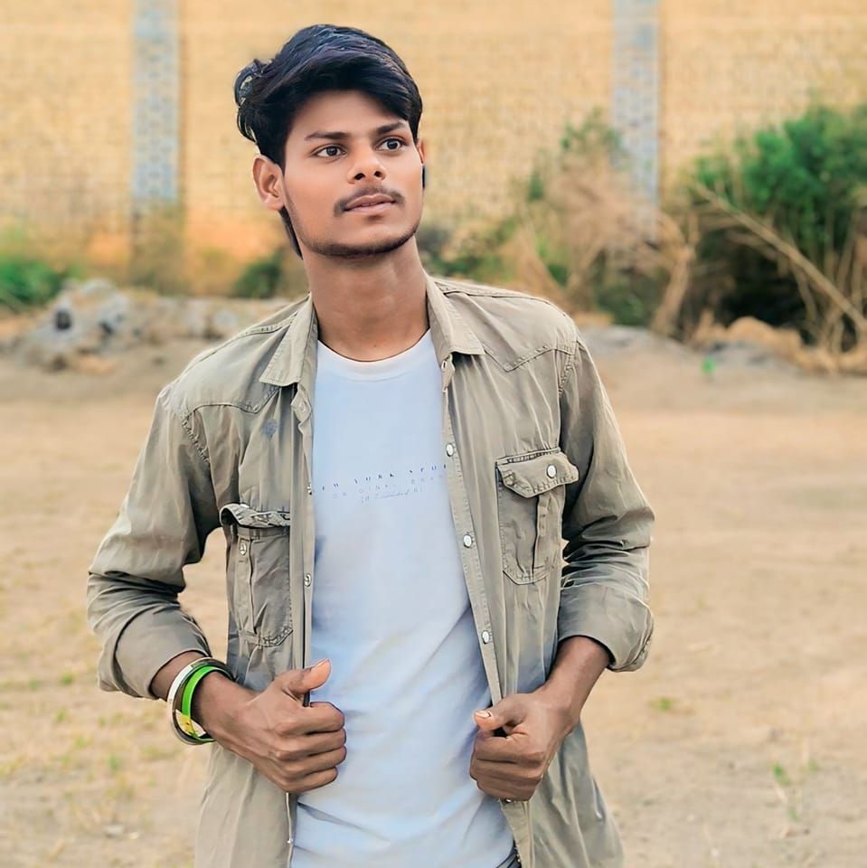 चेहरे पर दुपट्टा बांधने का आसान तरीका #dinesh_divana #virals | Dinesh ...