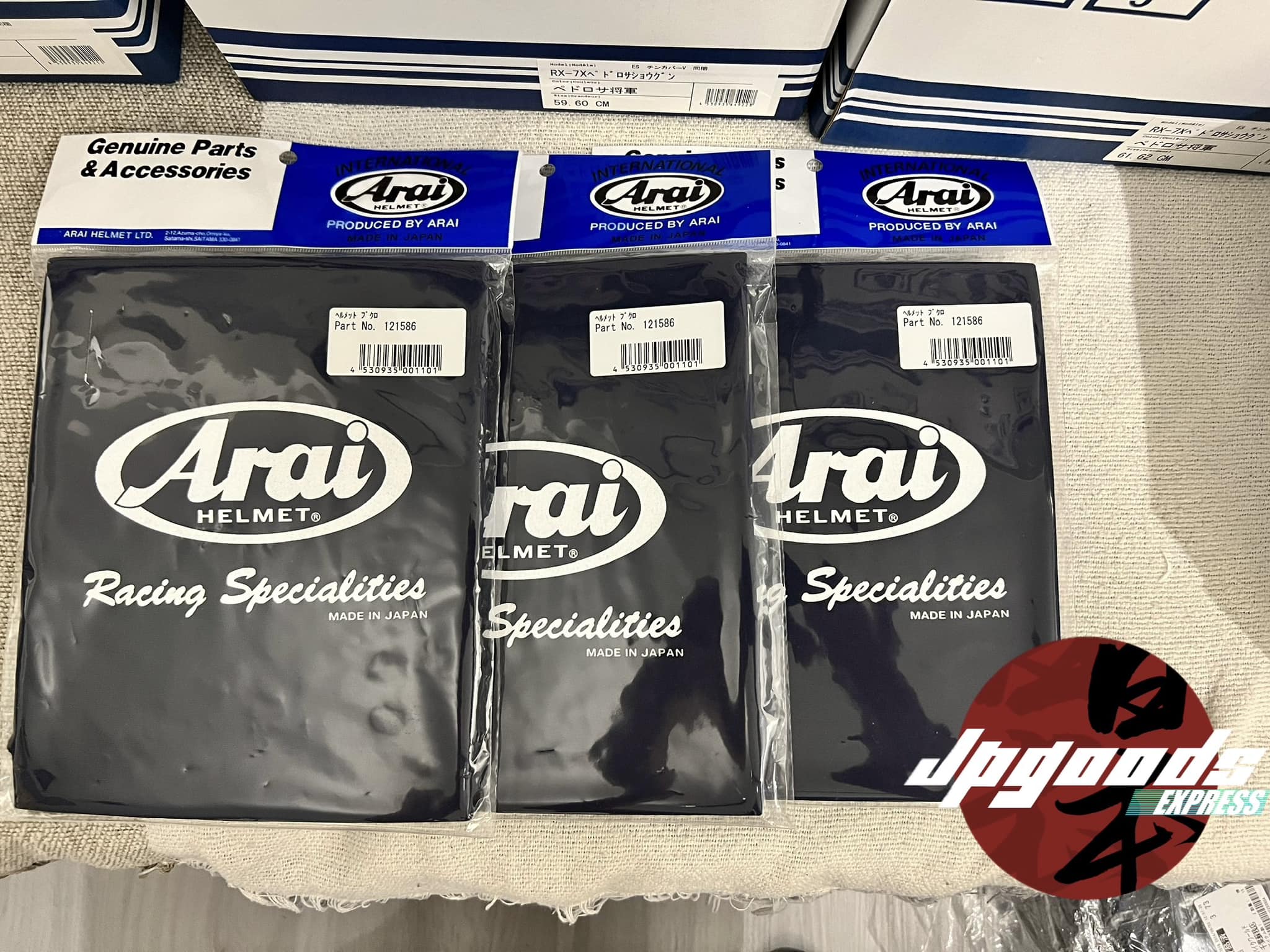 arai helmet dust bag Backpack, Black - Shop Karting Parts quality materials Keep your Arai safe, the