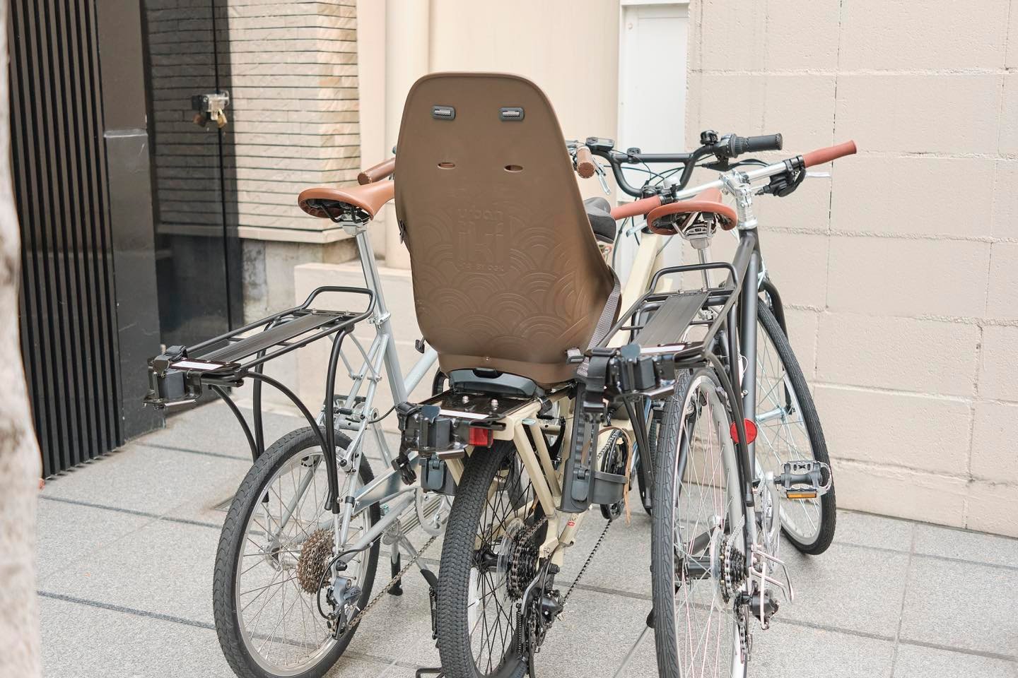 コンパクトで軽量? アーバンイキのチャイルドシートは、コンパクト 