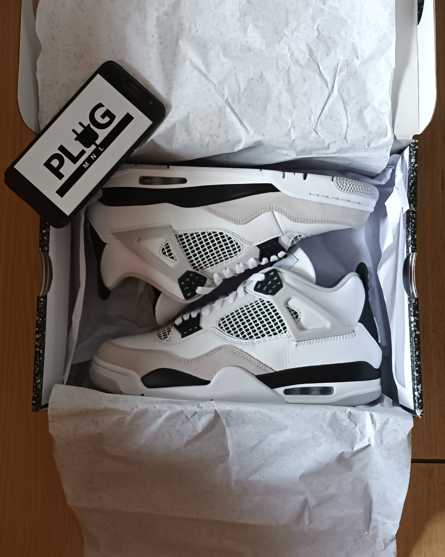 plugmnl - ‼ ON HAND ‼ 🔥 JORDAN 4 MILITARY BLACK 🔥 US size... | Facebook