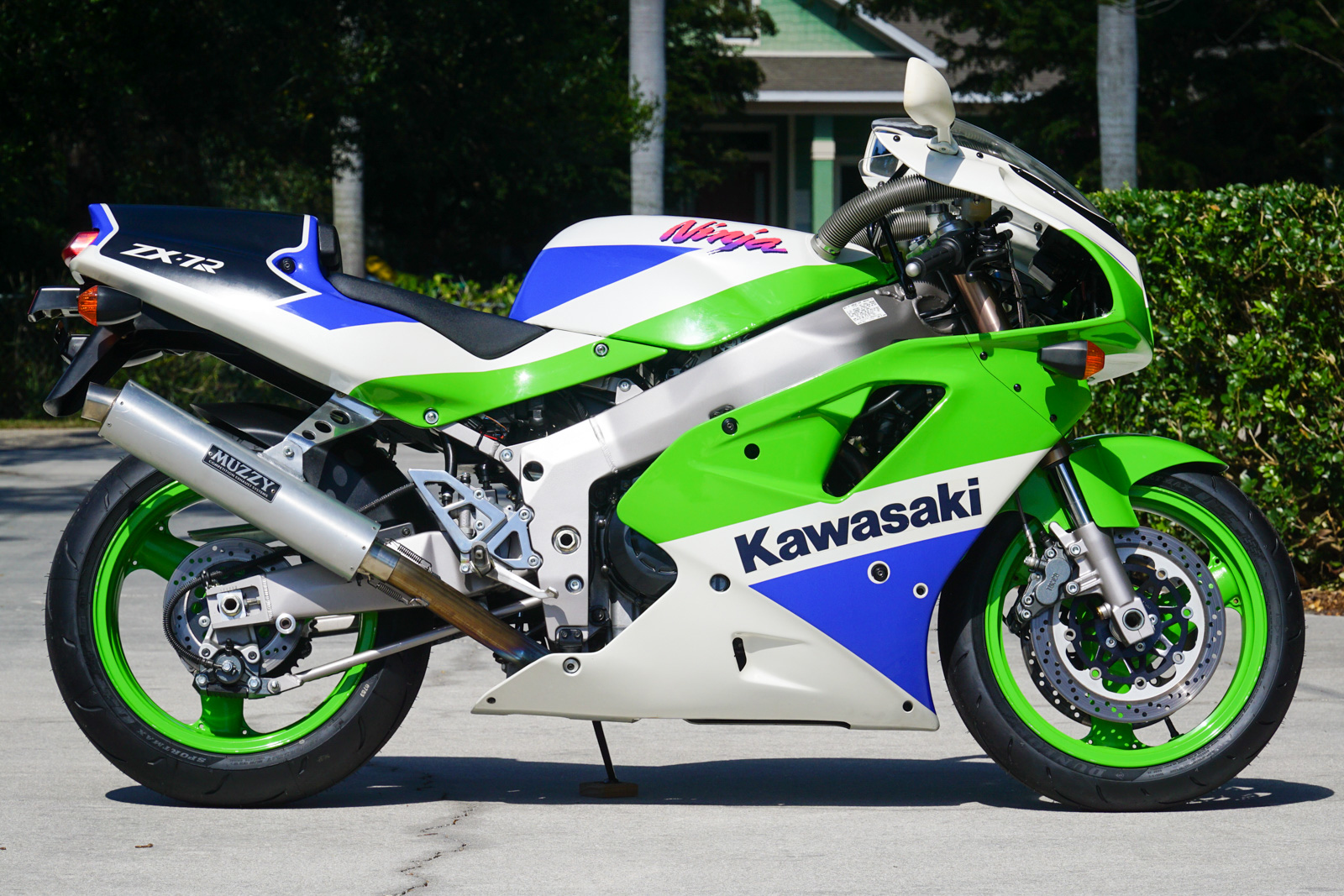 1997 Kawasaki ZX7R with 32810 original miles and is in decent