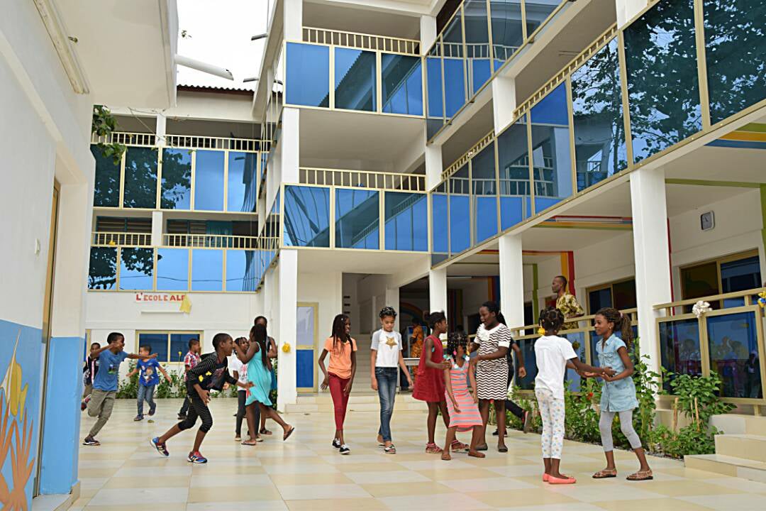 Complexe Scolaire Les... - Complexe Scolaire Les Victorieux