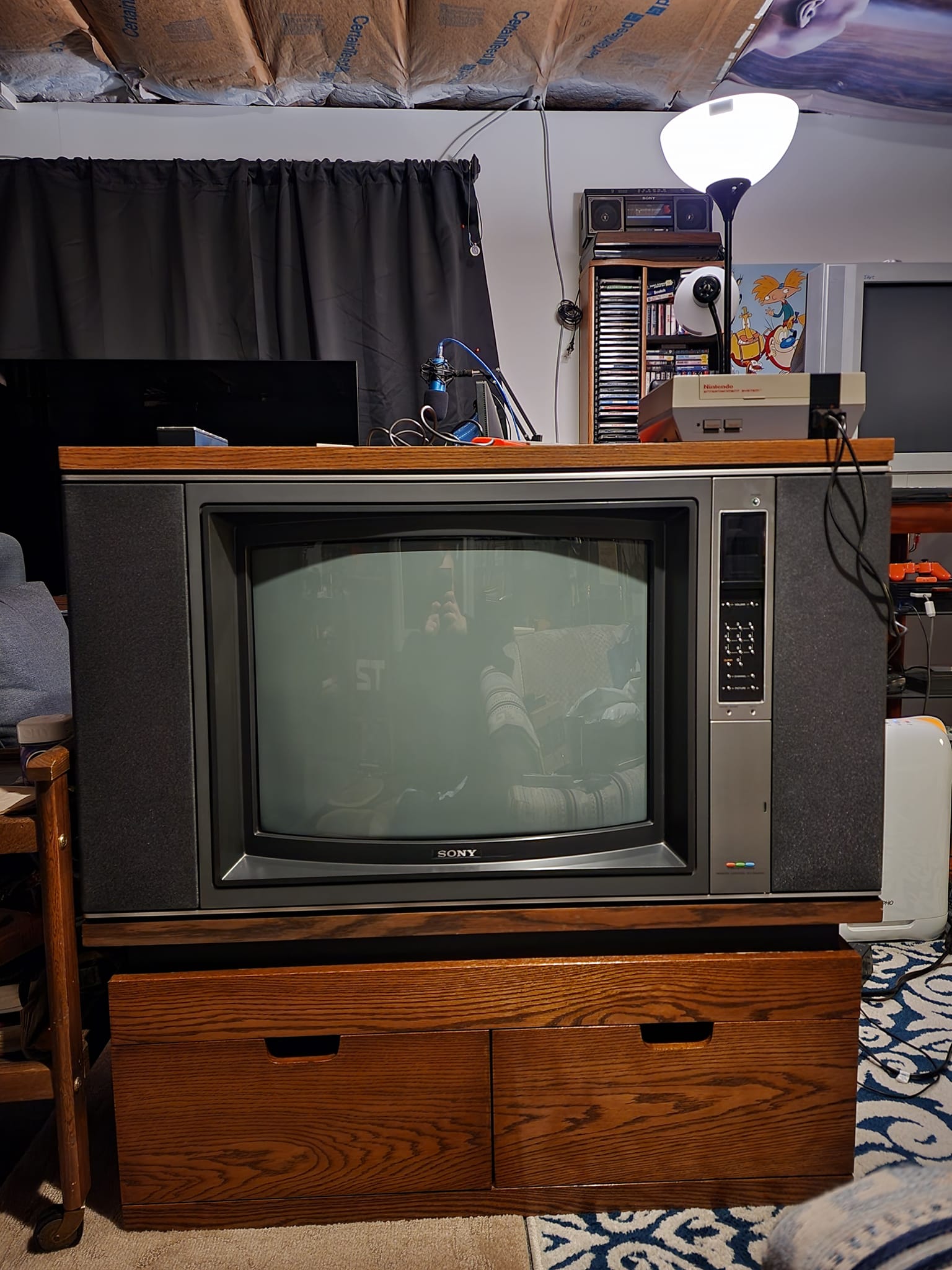 Sony KV-2645RS TV set from 1981