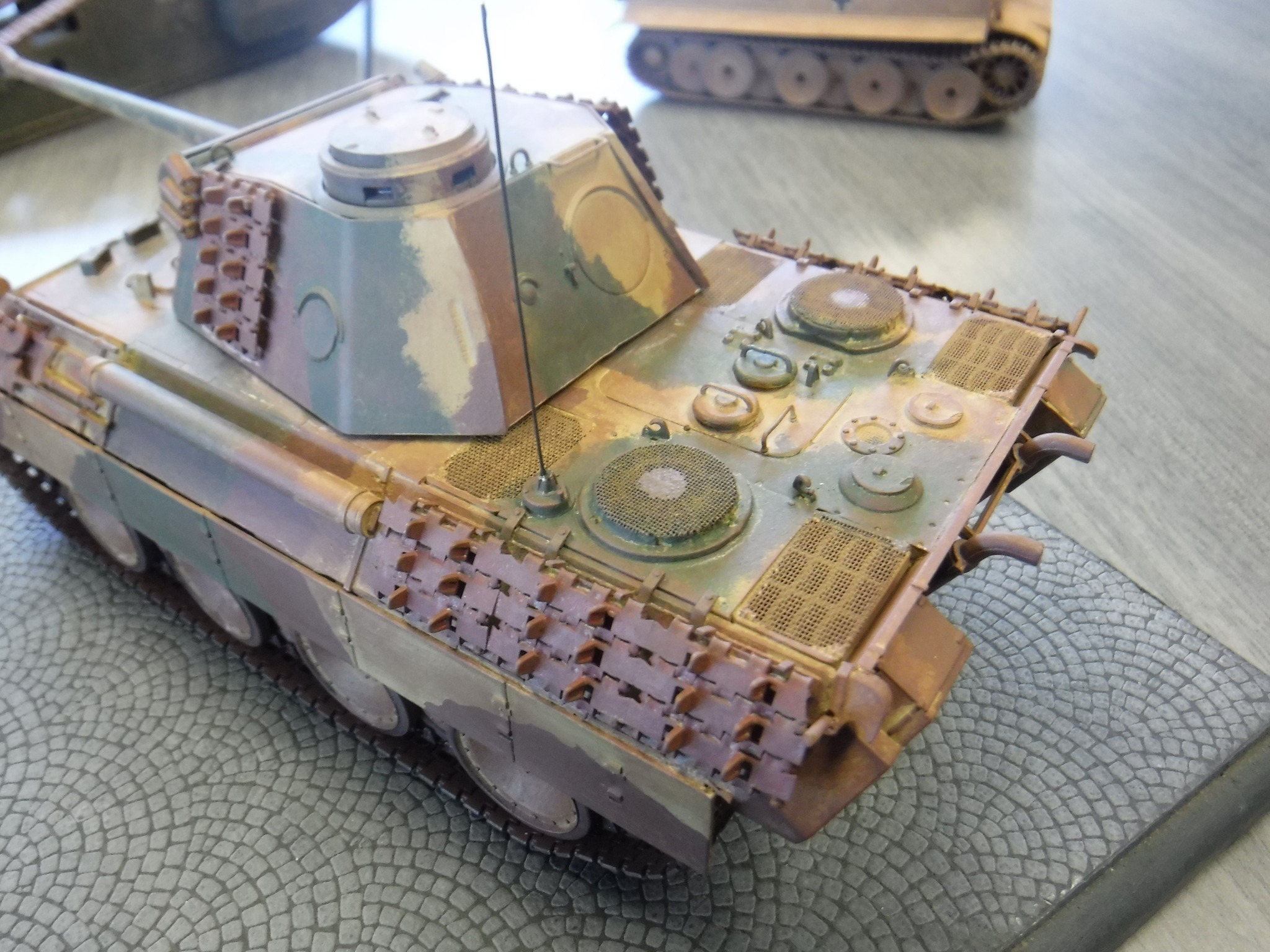ICM 1/35 Panther D model kit review