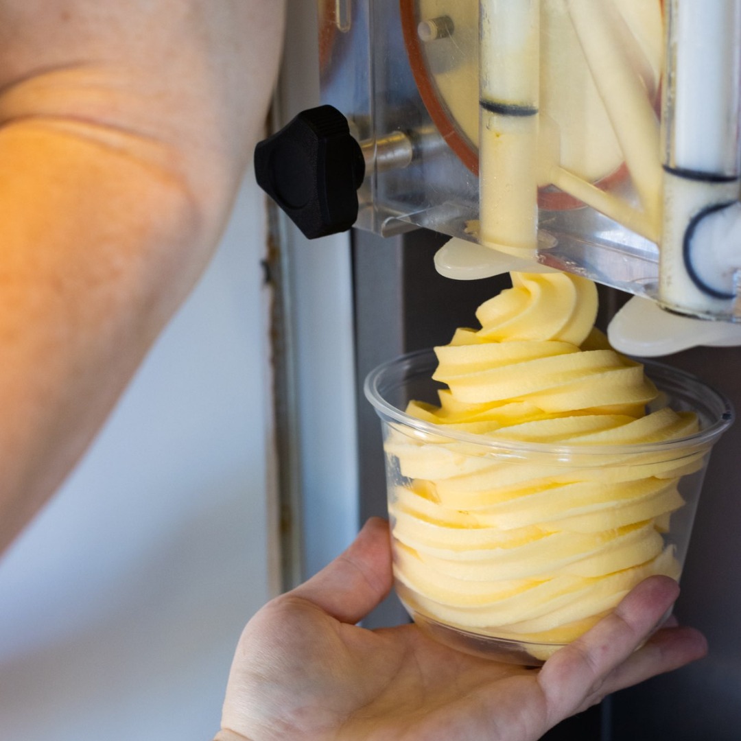 Orange Leaf Frozen Yogurt | Downtown Galveston TX