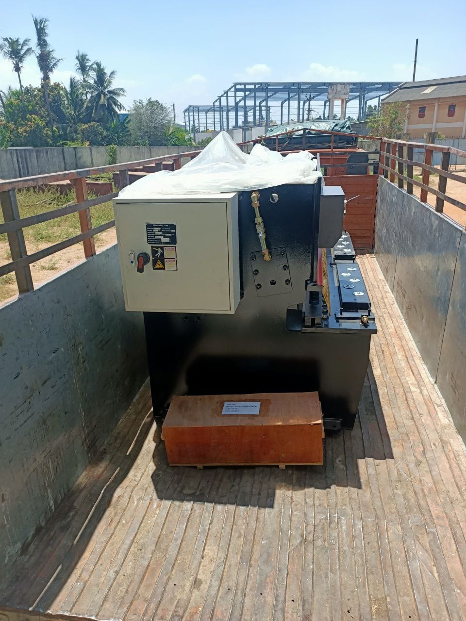 GMT Hydraulic Shearing Machine... - GMT Engineers (p) ltd | Facebook