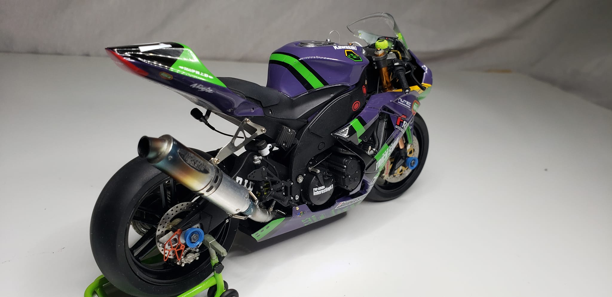Kawasaki zx-10 trick*star 2010 fujimi 1/12