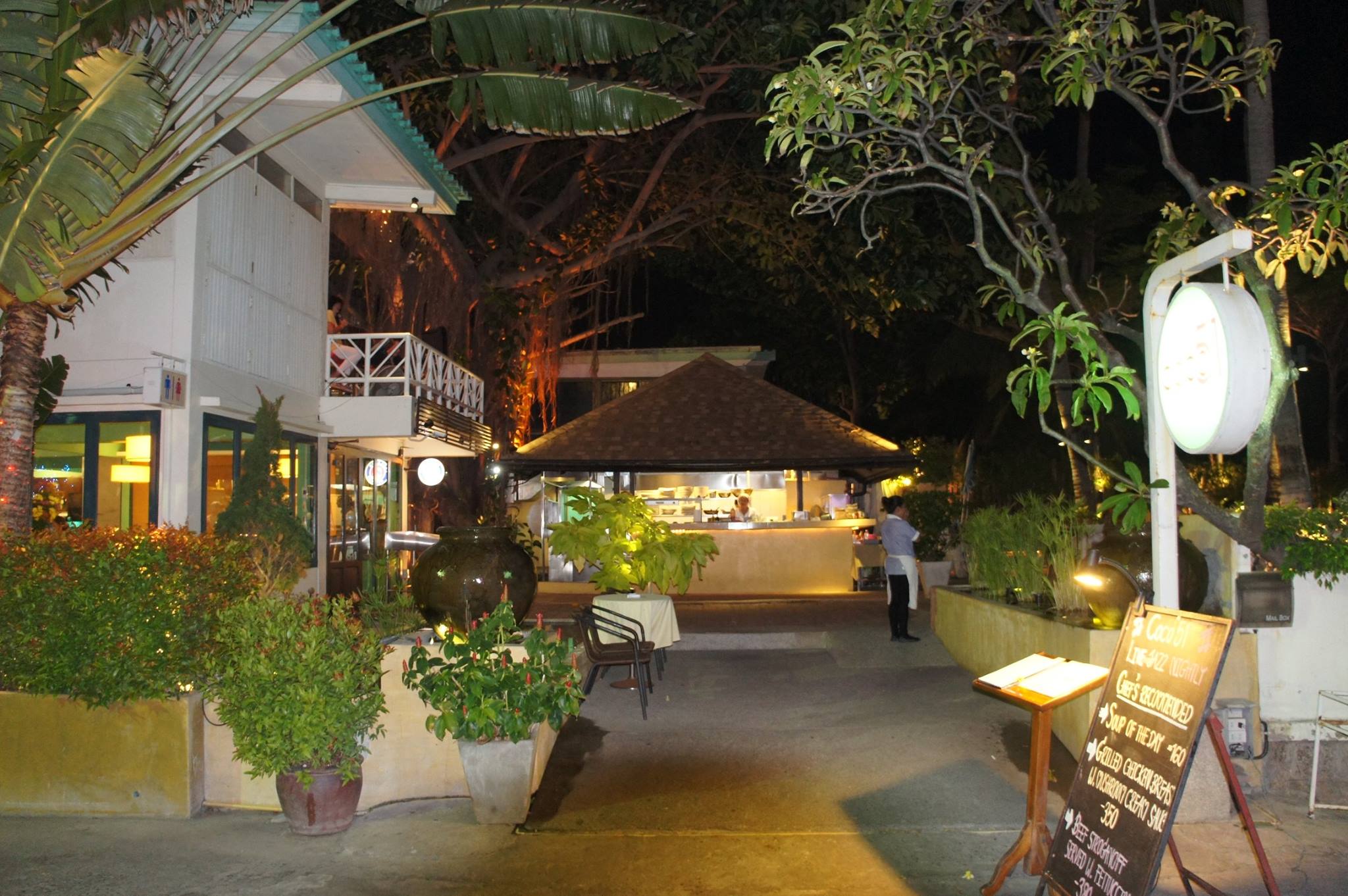 Coco51 Restaurant & Bar, by the Sea | Hua Hin