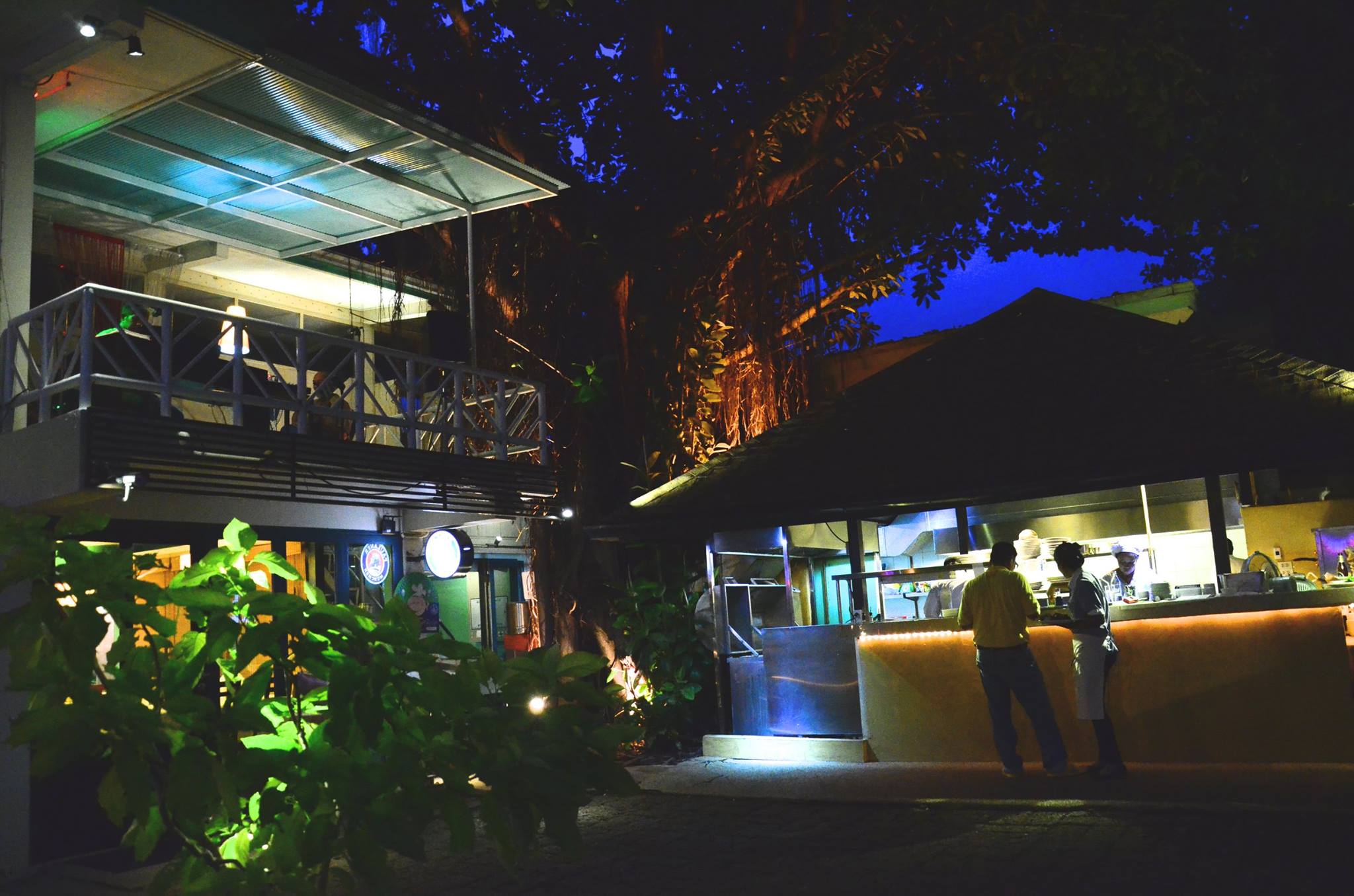 Coco51 Restaurant & Bar, by the Sea | Hua Hin