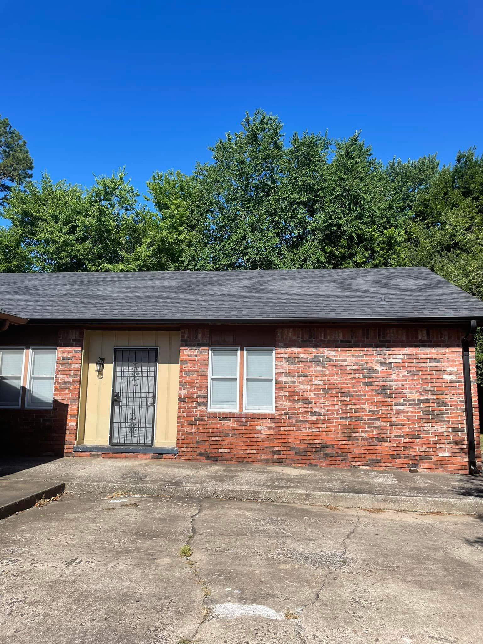 Razorback Rentals, LLC