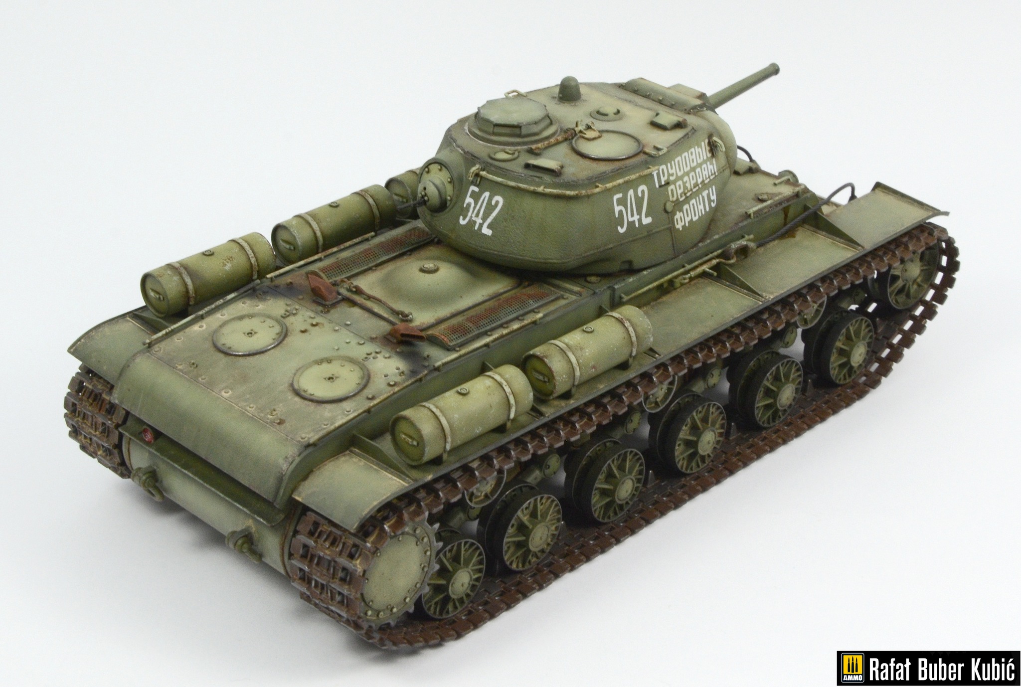 Hi. KW-8S is a prototype heavy tank equipped with a flamethrower