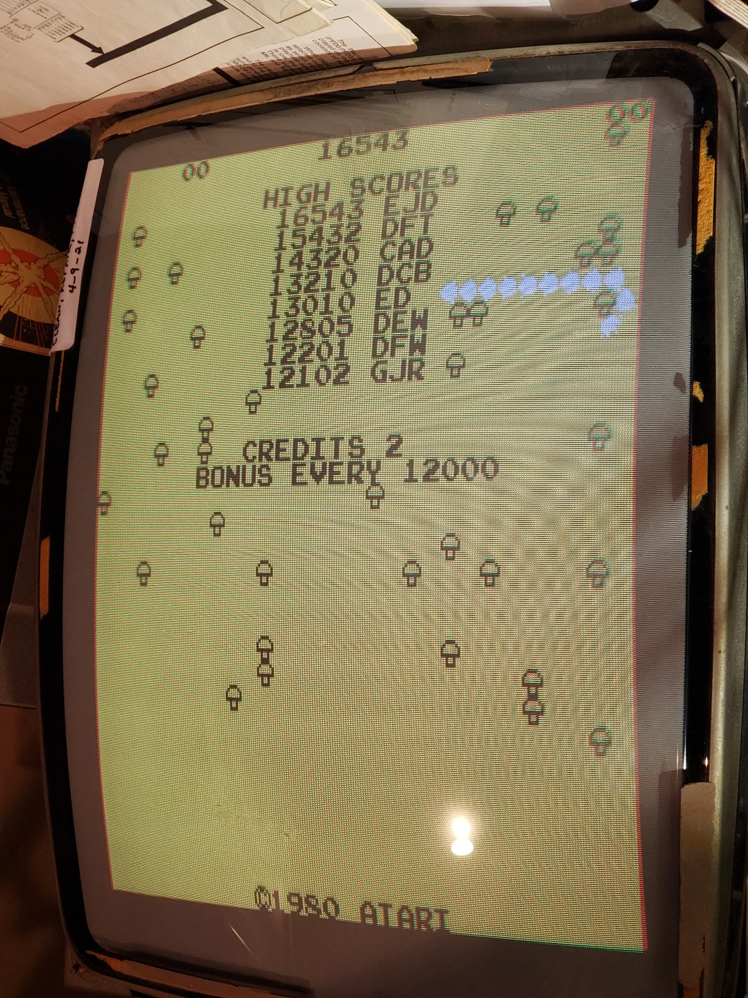 vintage an・an no.26 What causes 4 beeps on Centipede arcade game board?