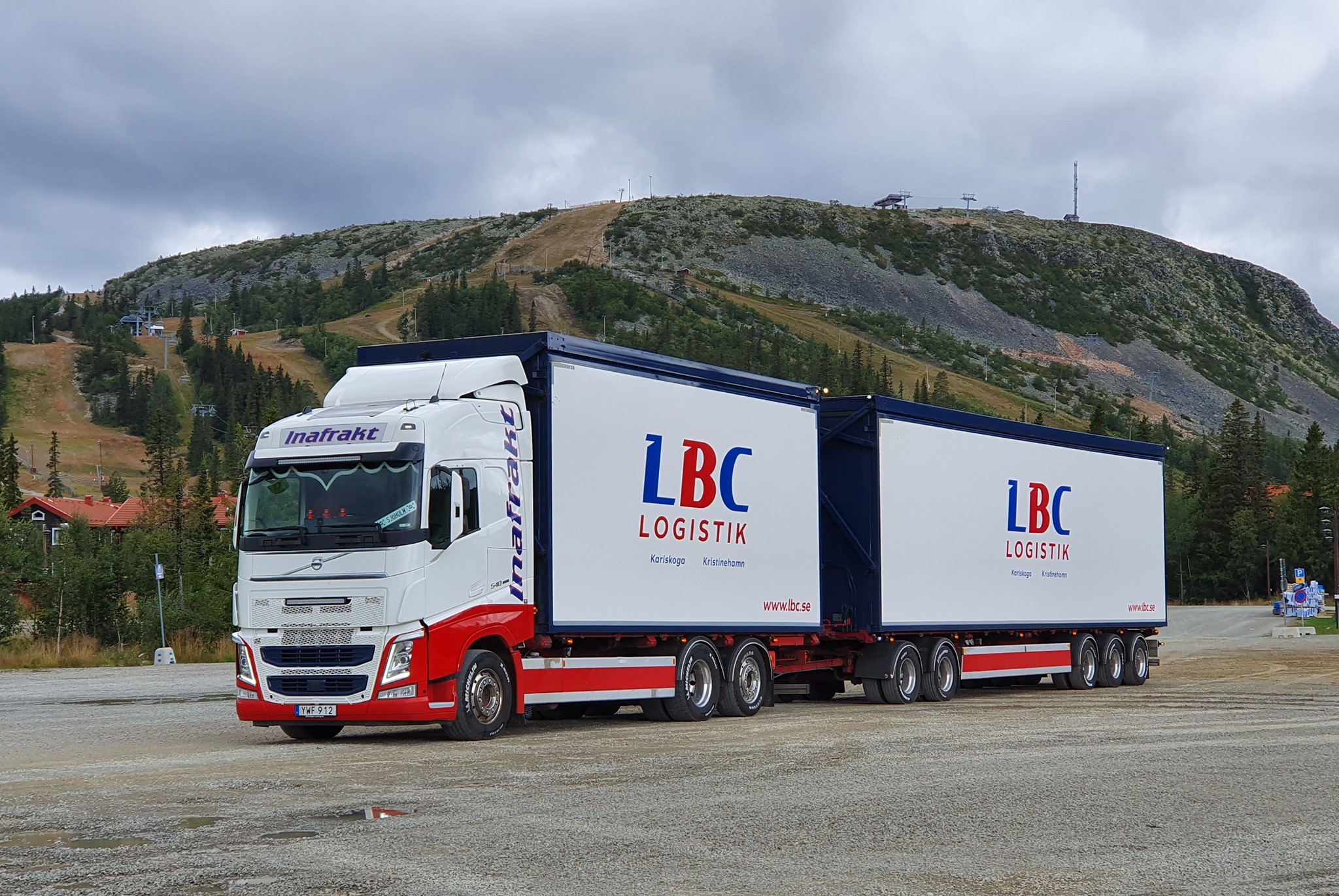 Hagsta Transport AB - Lördags leverans utav en Torkmotor till Setra ...
