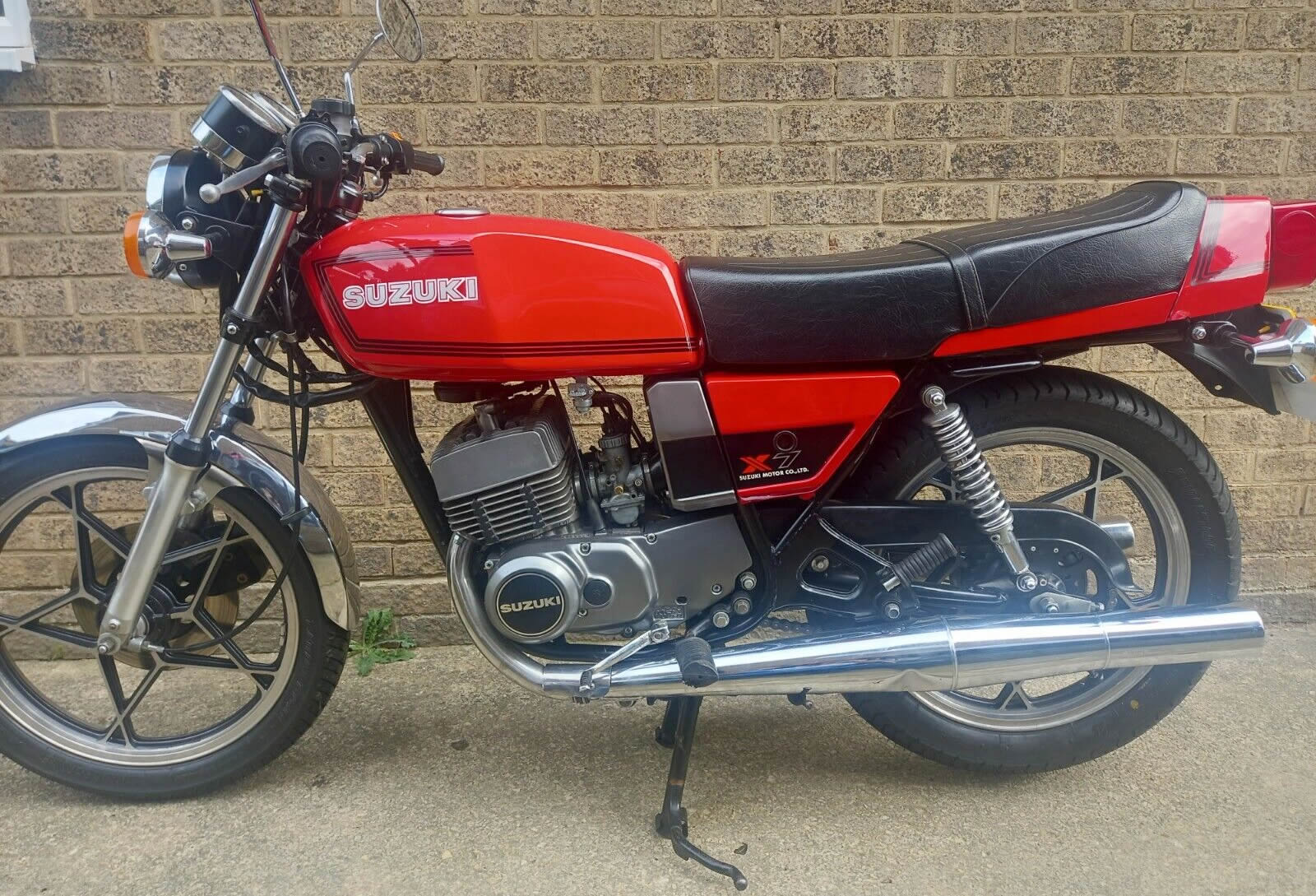 Ad - 1979 Suzuki GT250 X7 - Fastest colour and it'll sound good on