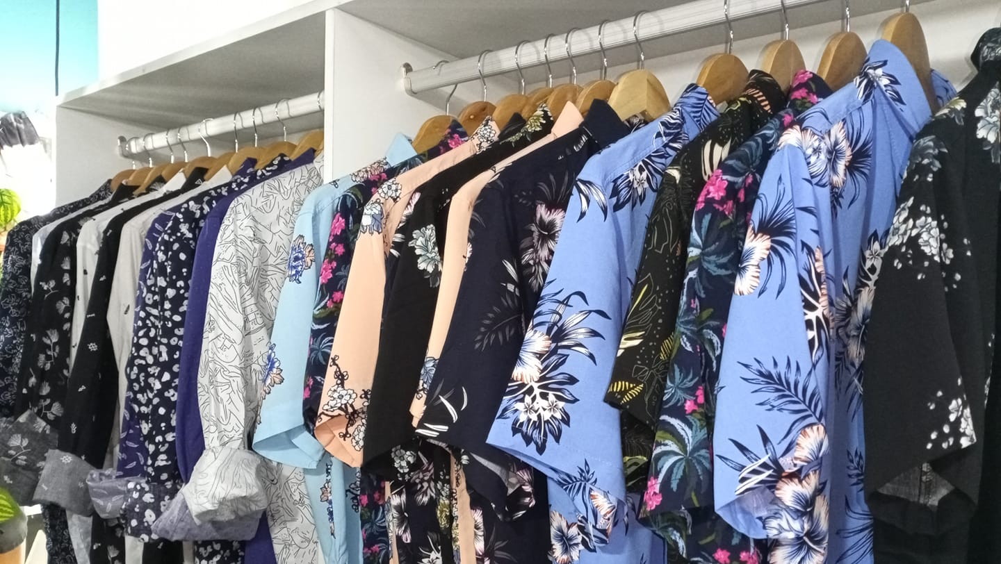 Maia ropa masculina