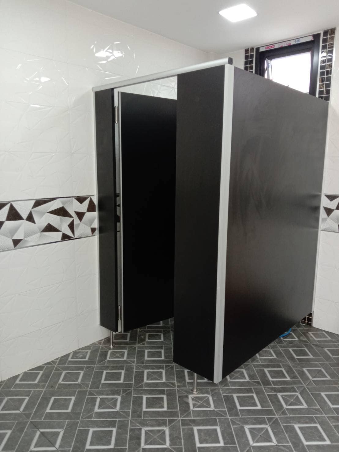 TP Partition ผนังกั้นห้องน้ำสำเร็จรูปอุดรธานี