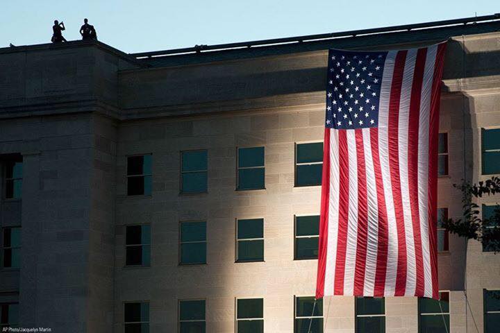 Pentagon Prayer - The Story of a 9/11/2001 Survivor - The Book
