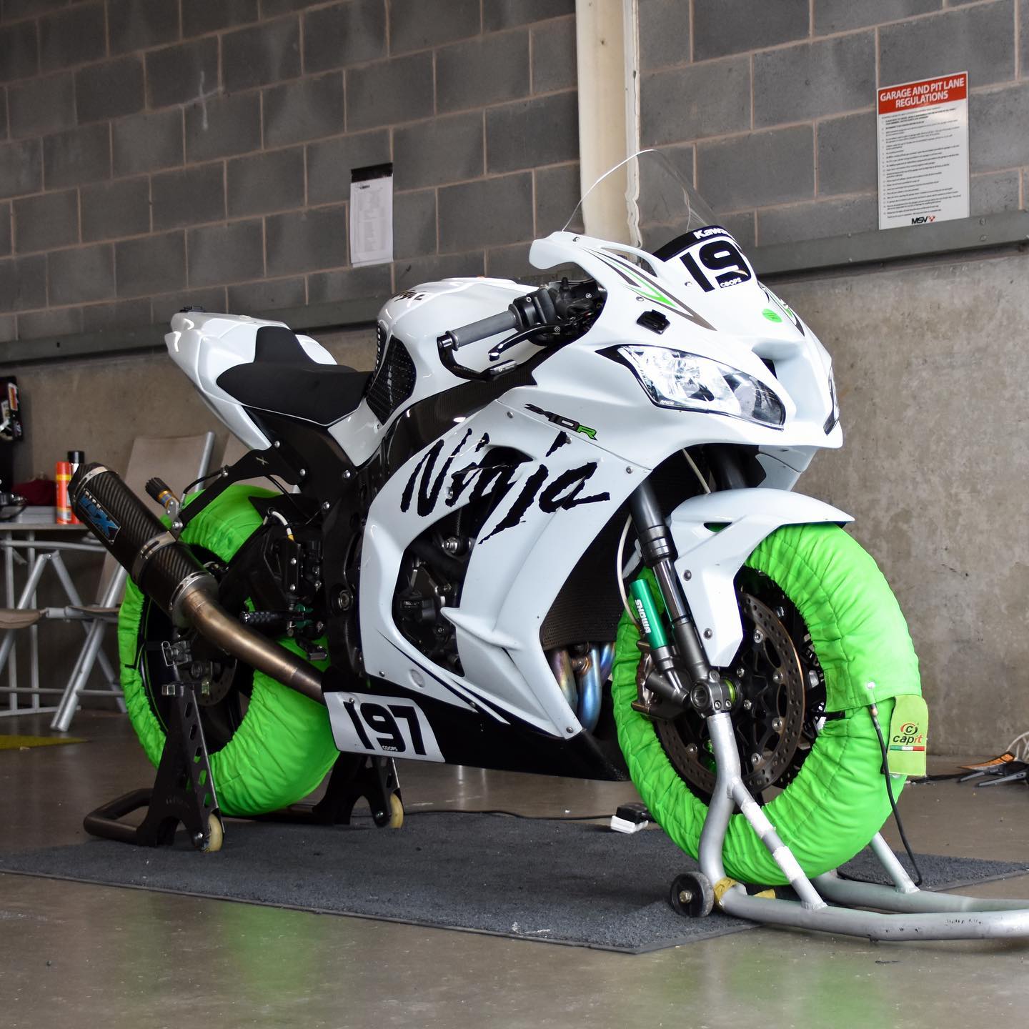 Crispy white ZX-10R getting ready for track day! credit @trackbikes45