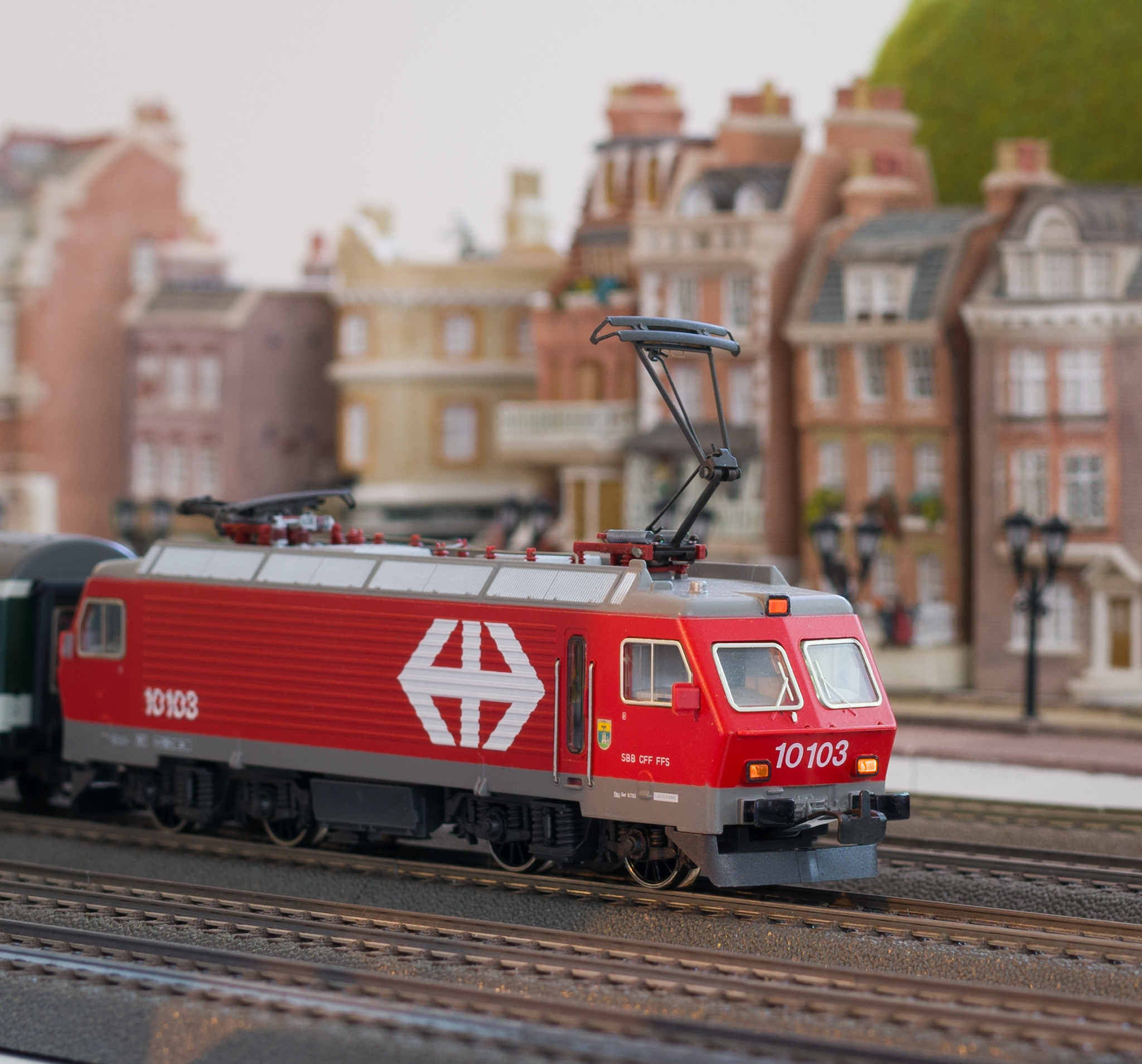 🇨🇭 SBB RBe 4/4 . . . . . . . . . . . (PIKO H0)