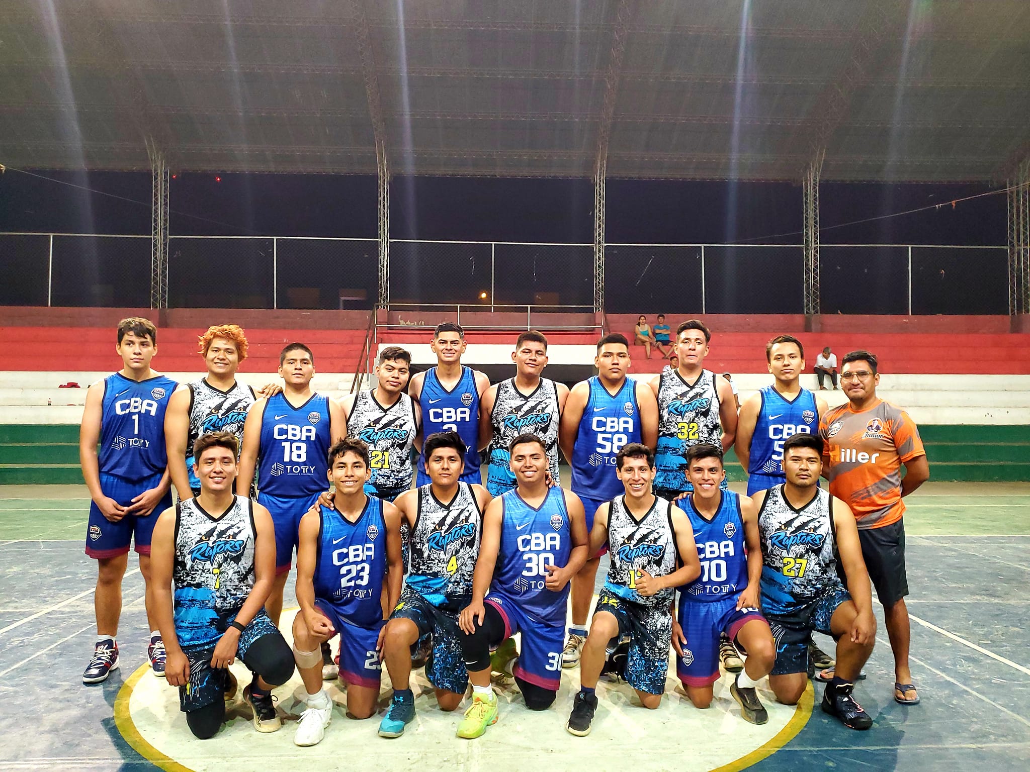 Familia... - Club escuela de Baloncesto 