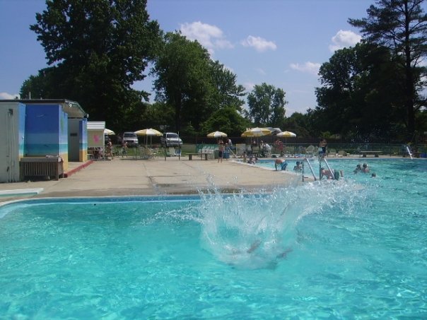 Wheaton Woods Pool | Rockville MD