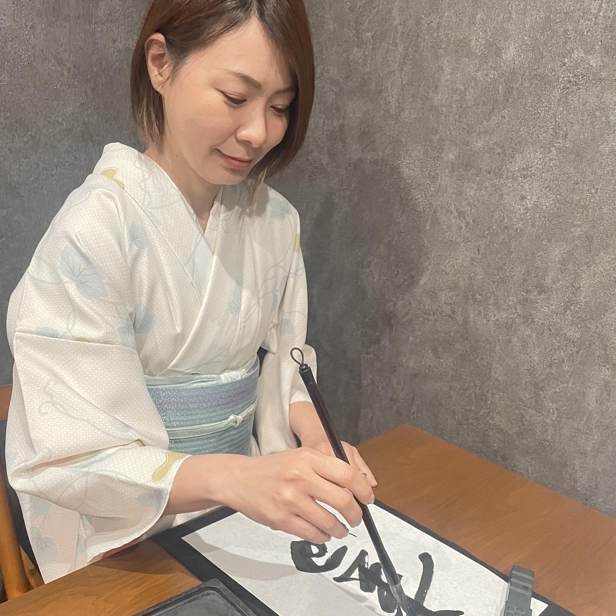 初めてのタイムラプス撮影。 これ面白い！！ #書道#習字#粹紅#粹紅書道教室#calligraphy#art#静岡県#森町#習い事#水墨画#鶴 ...