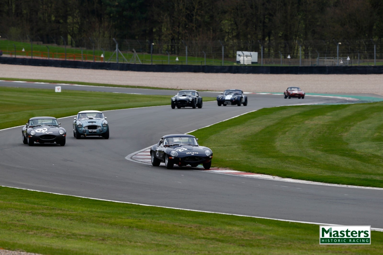 Whitaker takes charge in Masters... - Masters Historic Racing