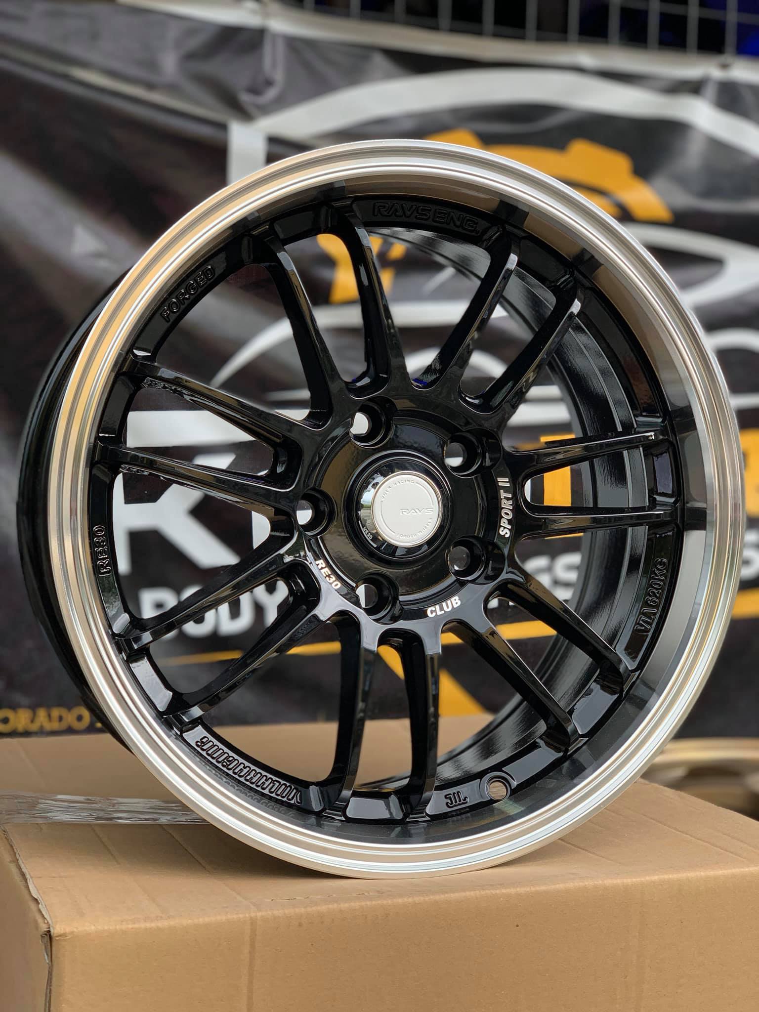 RAYS RE30 Black Polished Lip 16x7 Et 30 5x114