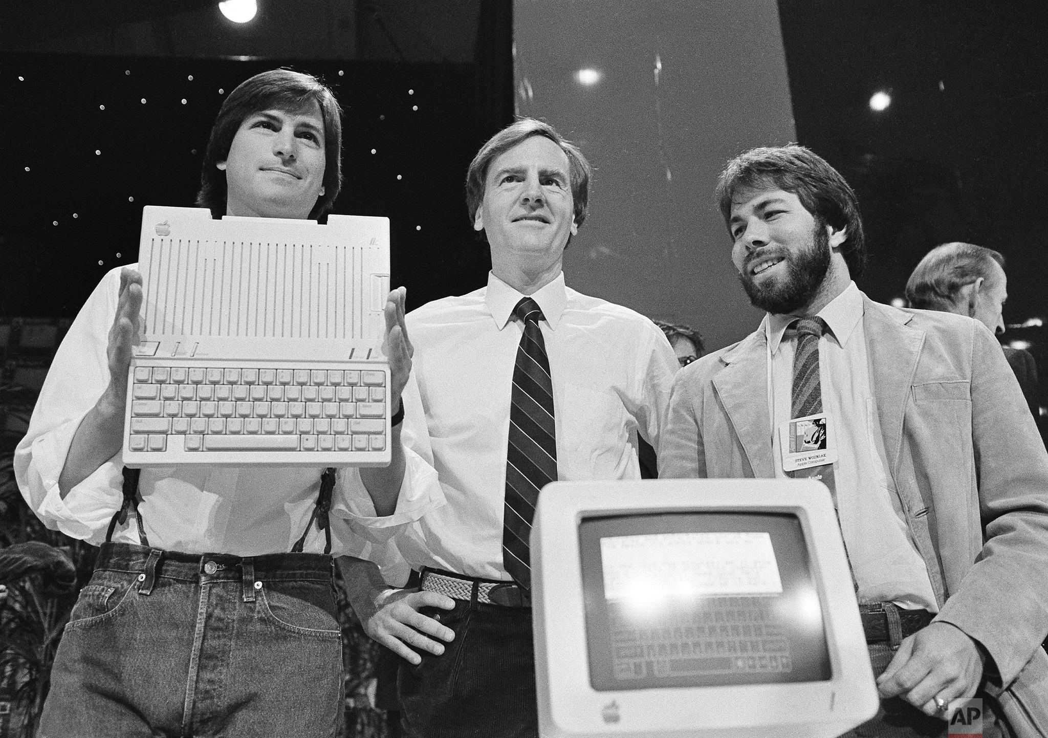 Apple was founded #otd in 1976 by Steve Jobs and Steve Wozniak